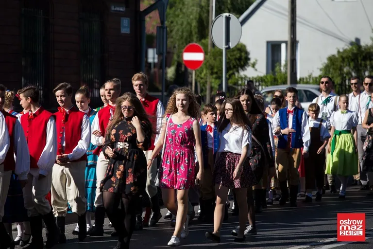 Ostrów opanowała "Moda na Folklor" (zdjęcia, wideo)