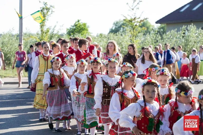 Ostrów opanowała "Moda na Folklor" (zdjęcia, wideo)