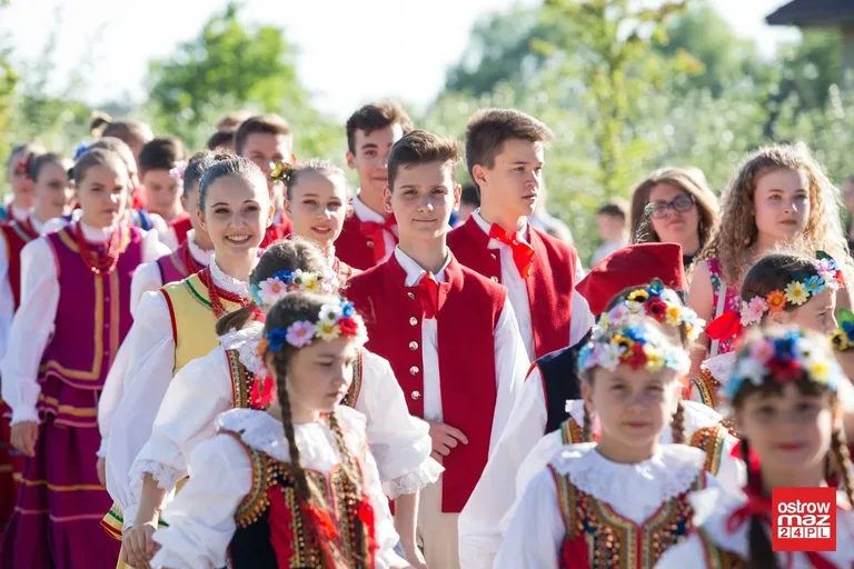 Ostrów opanowała "Moda na Folklor" (zdjęcia, wideo)