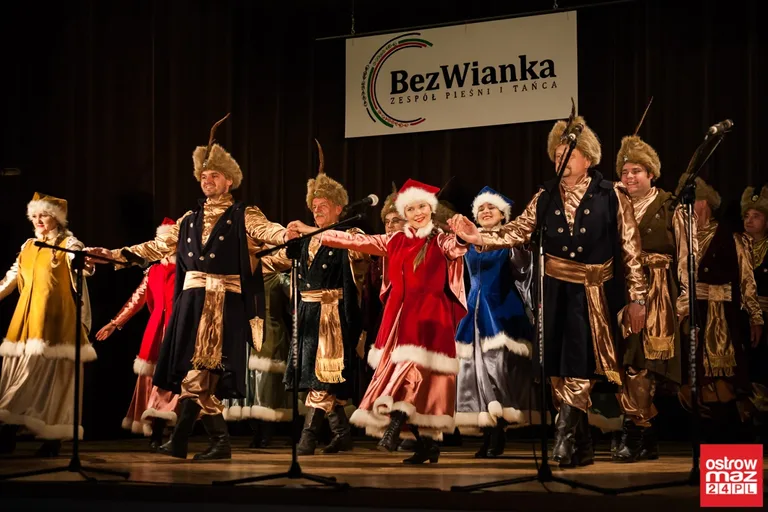 Zespół Pieśni i Tańca BezWianka świętował 15-lecie (zdjęcia, wideo)