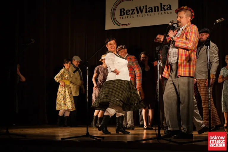Zespół Pieśni i Tańca BezWianka świętował 15-lecie (zdjęcia, wideo)
