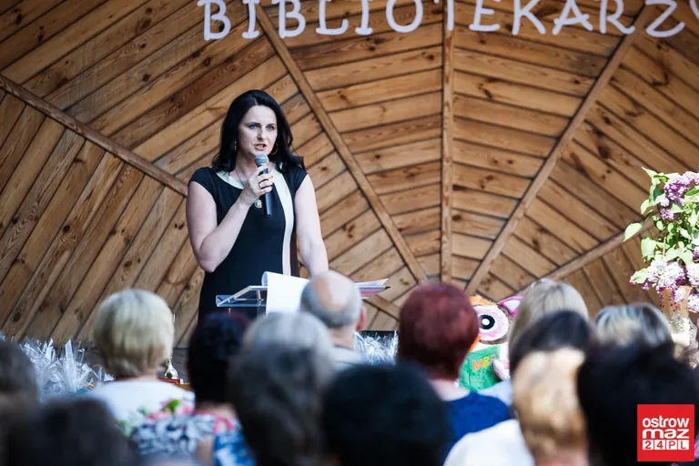 Obchody 90-lecia istnienia ostrowskiej biblioteki zainaugurowane (zdjęcia, wideo)