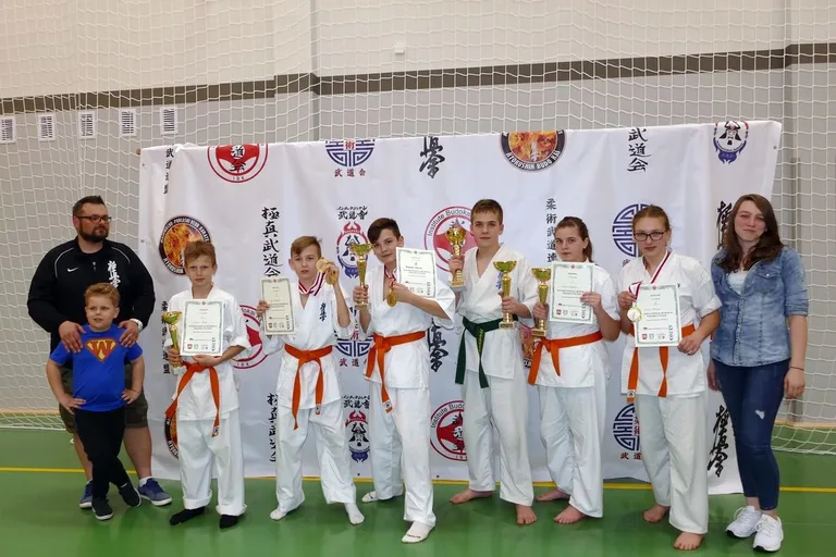 Grad medali KKK Ronin w Wysokiem Mazowieckiem (zdjęcia)