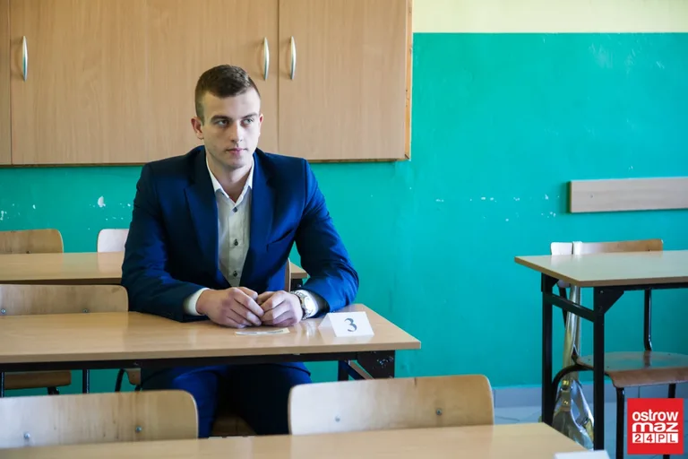 Trzeci dzień matur - dzisiaj język angielski (zdjęcia)
