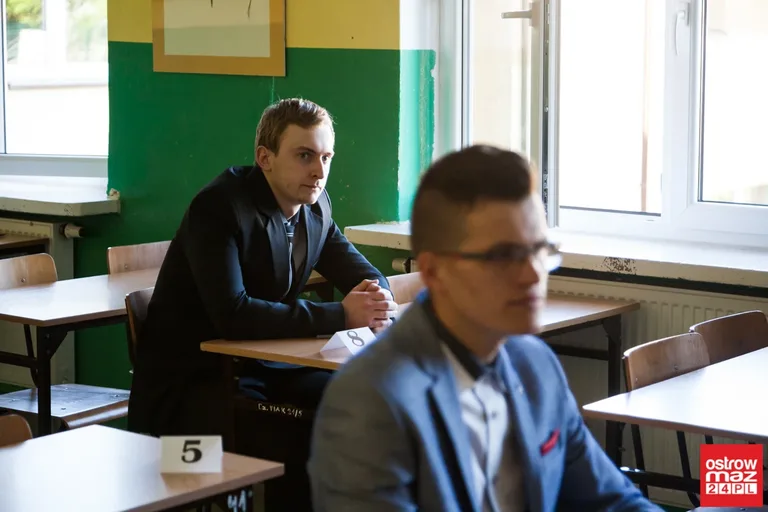 Trzeci dzień matur - dzisiaj język angielski (zdjęcia)