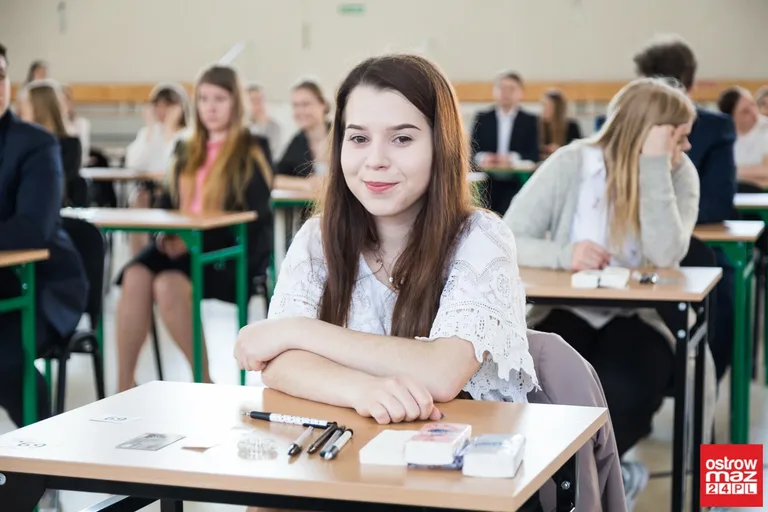 Matura rozpoczęta. Uczniowie "Kopernika" zdają język polski (zdjęcia)