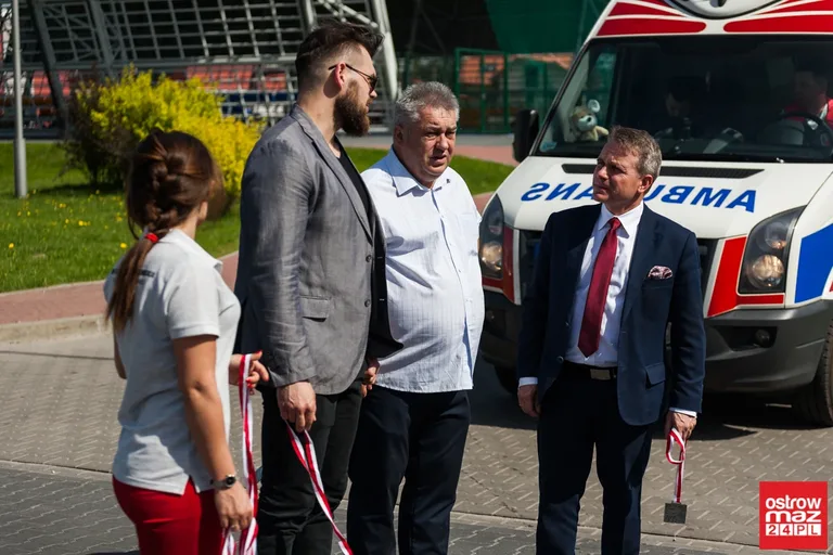 Ostrowianie biegiem uczcili konstytucję (zdjęcia, wideo)