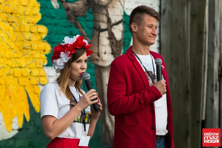 Dzień Flagi na Skwerku Obfitości (zdjęcia, wideo)