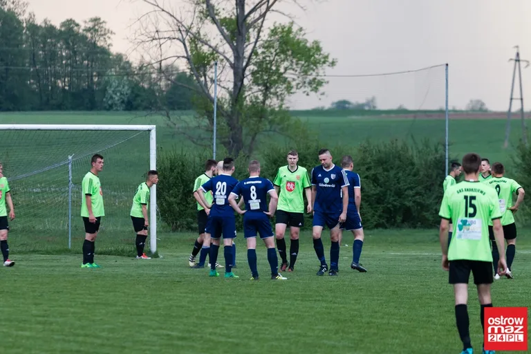 GKS Andrzejewo zgasił Iskrę w derbach (zdjęcia, wideo)