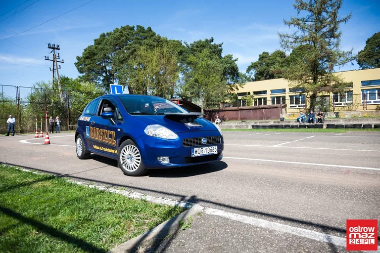 "Rubinek" zwycięski w turnieju motoryzacyjnym (zdjęcia, wideo)