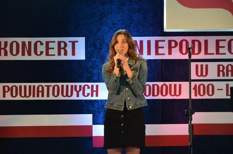 Śpiewali pieśni legionowe. Powiatowe eliminacje rozstrzygnięte (zdjęcia, wideo)