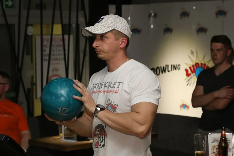 Rewkowski mistrzem w bowlingu (zdjęcia, wideo)