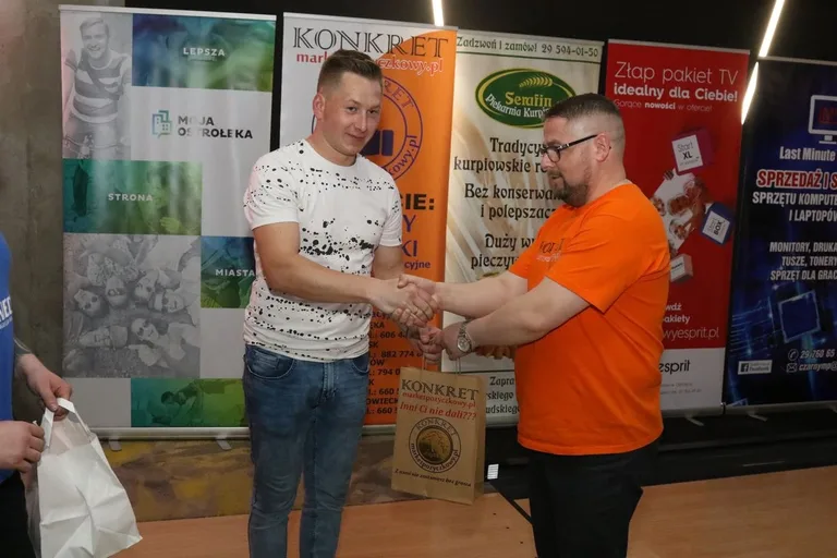 Rewkowski mistrzem w bowlingu (zdjęcia, wideo)