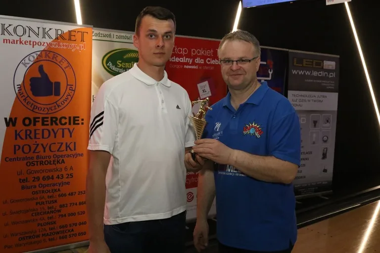 Rewkowski mistrzem w bowlingu (zdjęcia, wideo)