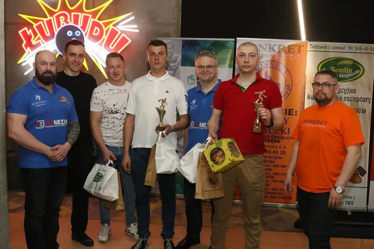 Rewkowski mistrzem w bowlingu (zdjęcia, wideo)