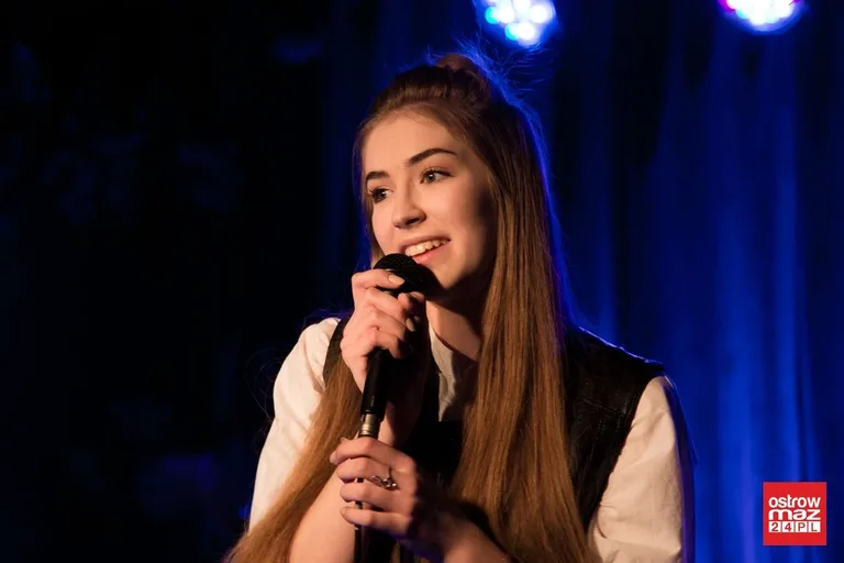 Uzdolniona Amelia Andryszczyk z pięknym recitalem (zdjęcia, wideo)