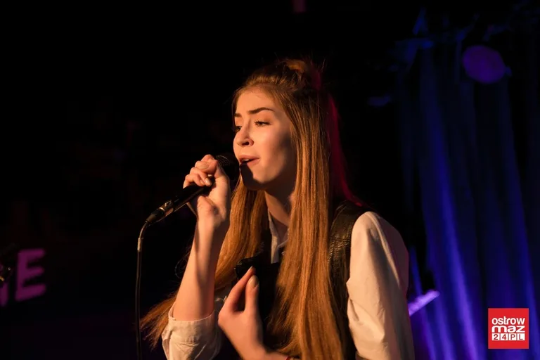 Uzdolniona Amelia Andryszczyk z pięknym recitalem (zdjęcia, wideo)