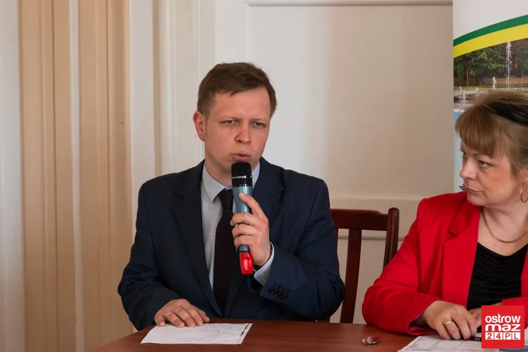 Burmistrz o inwestycjach, kulturze i sporcie (zdjęcia, wideo)
