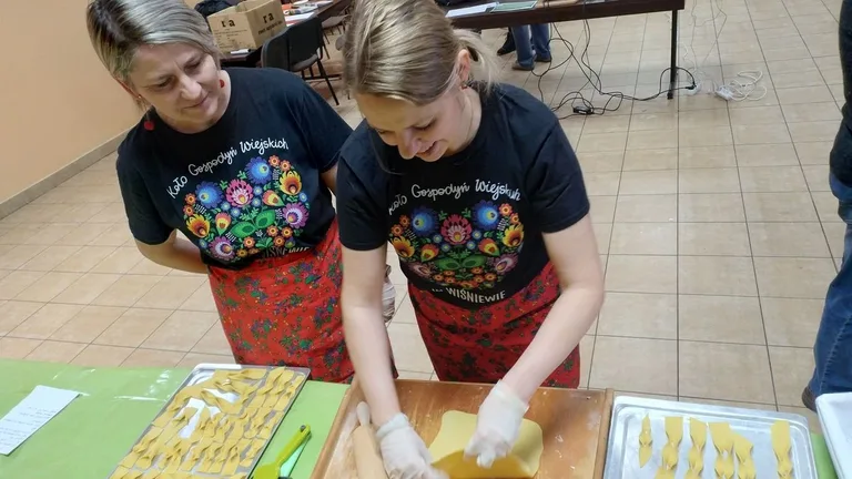 Warsztaty kulinarne "Karnawałowe wypieki" (zdjęcia, wideo)