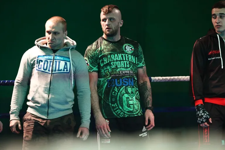 Dzierzgowski wrócił na ring po zwycięstwo (zdjęcia, wideo)
