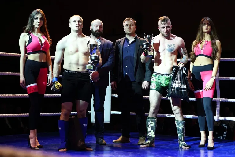 Dzierzgowski wrócił na ring po zwycięstwo (zdjęcia, wideo)