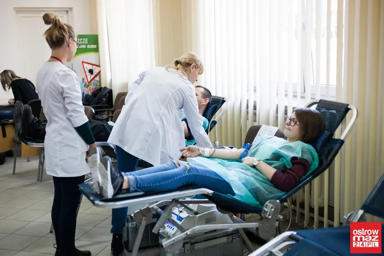 Oddali krew w ramach akcji "spoKREWnieni służbą" (zdjęcia)