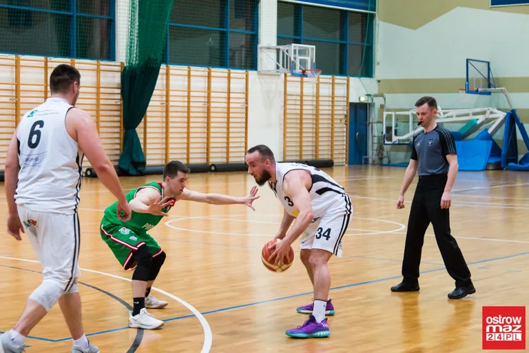 Sokół przegrał pierwsze starcie o utrzymanie (zdjęcia, wideo)