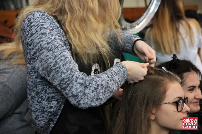 Dwunasta edycja Młodzieżowych Targów Edukacji i Pracy za nami (zdjęcia, wideo)