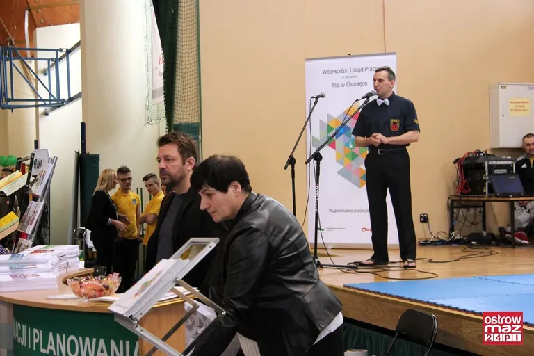Dwunasta edycja Młodzieżowych Targów Edukacji i Pracy za nami (zdjęcia, wideo)