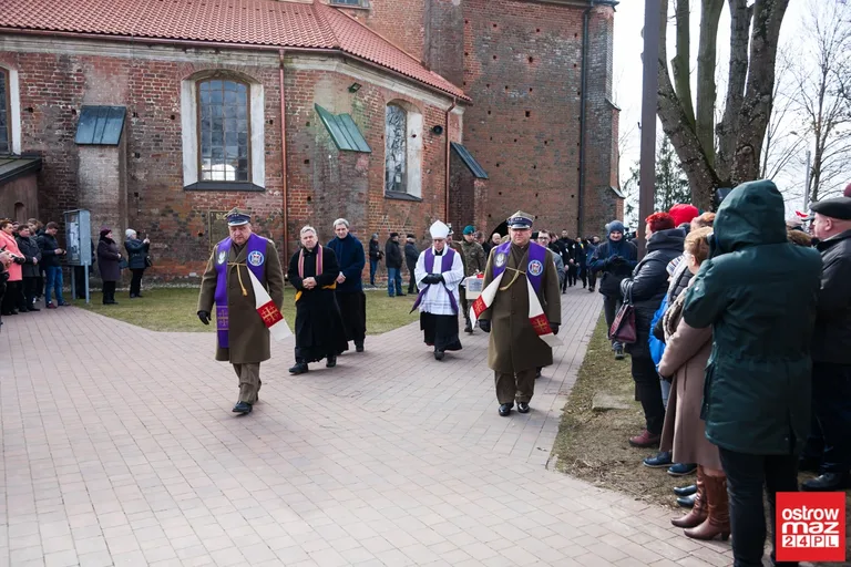 Pochowano żołnierzy 201 Pułku Piechoty (zdjęcia, wideo)
