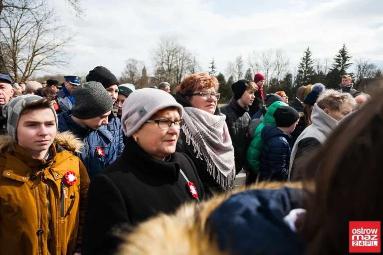 Pochowano żołnierzy 201 Pułku Piechoty (zdjęcia, wideo)