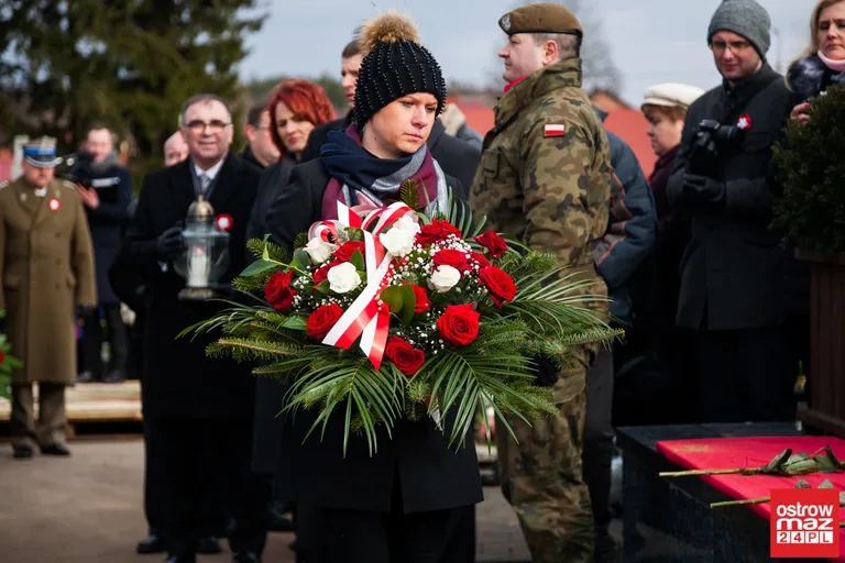Pochowano żołnierzy 201 Pułku Piechoty (zdjęcia, wideo)