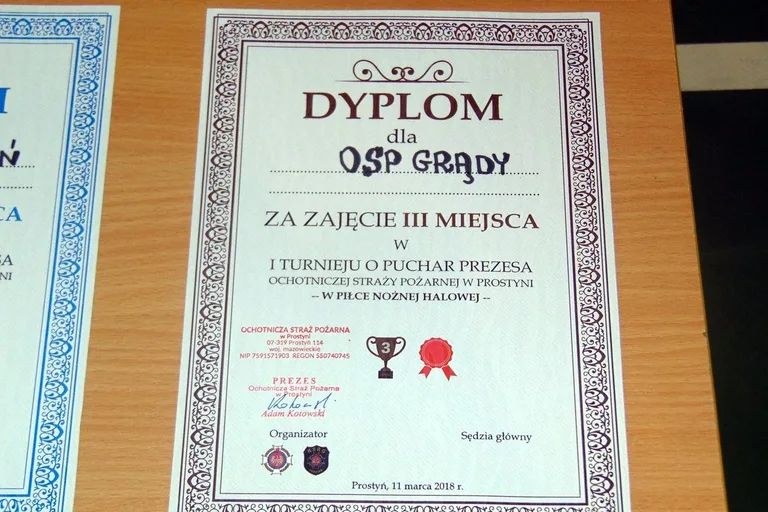 Puchar prezesa OSP w Prostyni dla ostrowskich strażaków (zdjęcia)