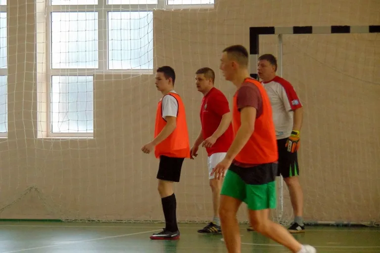 Puchar prezesa OSP w Prostyni dla ostrowskich strażaków (zdjęcia)