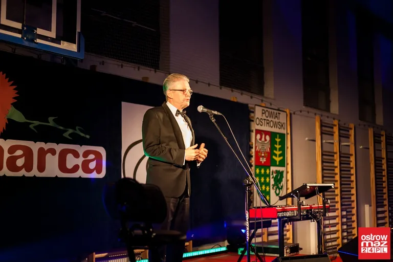 Andrzej Rybiński dla ostrowskich kobiet (zdjęcia, wideo)