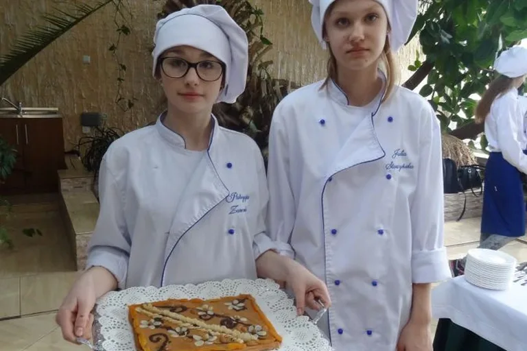Konkurs kulinarny w lubiejewskim ZS CKR (zdjęcia)