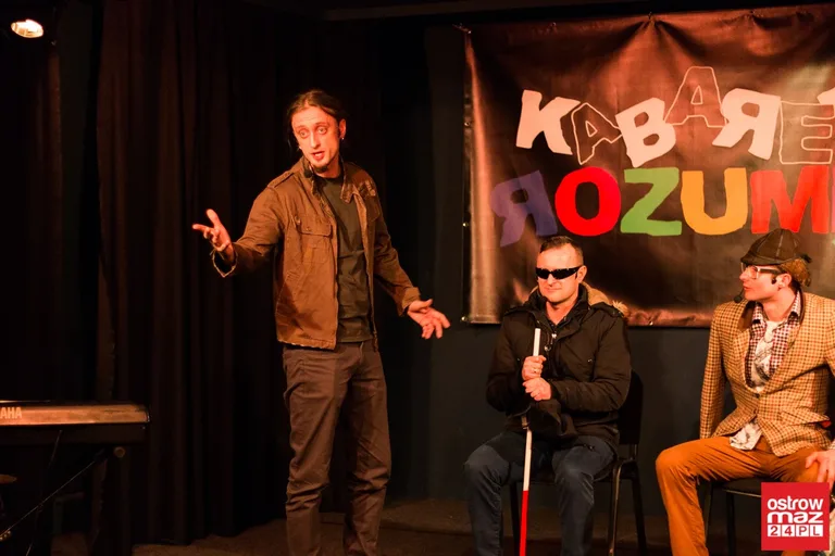 Kabaret Rozumisz rozbawił ostrowską publiczność (zdjęcia, wideo)