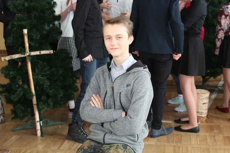Uczniowie "jedynki" nie zapomnieli o żołnierzach wyklętych (zdjęcia)