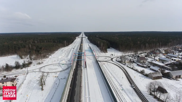 Rozbudowa S8 coraz bliżej końca (zdjęcia lotnicze, wideo)
