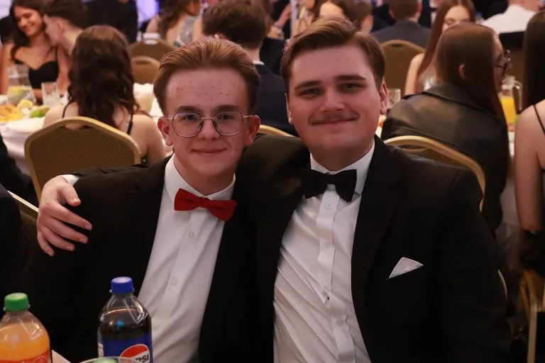 Bal jak z bajki! Studniówka LO im. M. Kopernika w Ostrowi Mazowieckiej (zdjęcia, wideo)