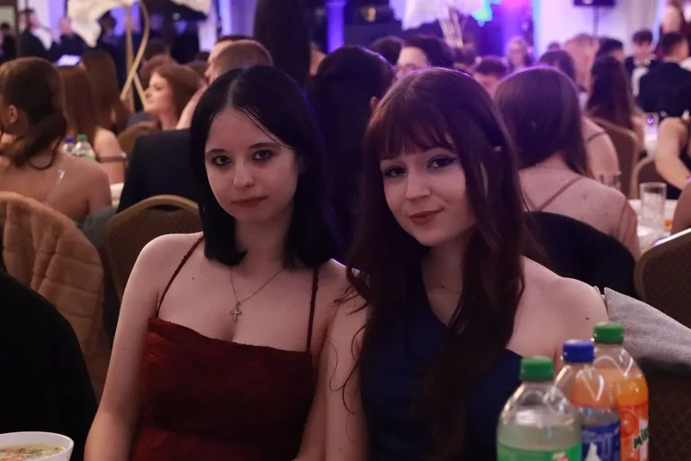 Bal jak z bajki! Studniówka LO im. M. Kopernika w Ostrowi Mazowieckiej (zdjęcia, wideo)