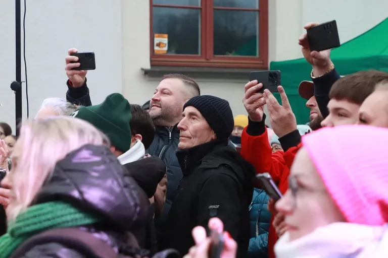 Miejska Wigilia w Ostrowi Mazowieckiej. Wyjątkowe świętowanie Bożego Narodzenia (zdjęcia, wideo)