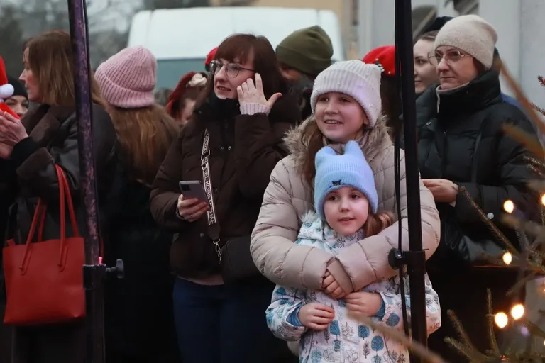 Miejska Wigilia w Ostrowi Mazowieckiej. Wyjątkowe świętowanie Bożego Narodzenia (zdjęcia, wideo)