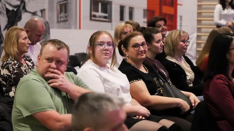 Szlachetna Paczka w Ostrowi Mazowieckiej. Emocjonalny finał pełen wdzięczności dla wolontariuszy i darczyńców (zdjęcia, wideo)