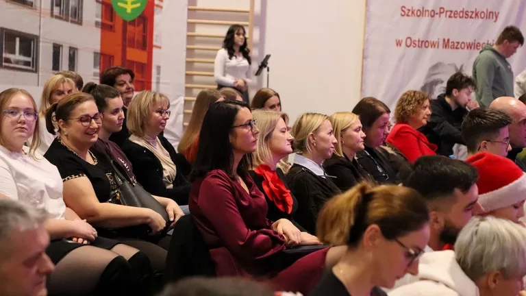 Szlachetna Paczka w Ostrowi Mazowieckiej. Emocjonalny finał pełen wdzięczności dla wolontariuszy i darczyńców (zdjęcia, wideo)