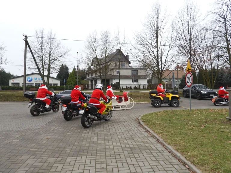 Motomikołaje w Ostrowi Mazowieckiej. Świąteczna akcja KM STAJNIA