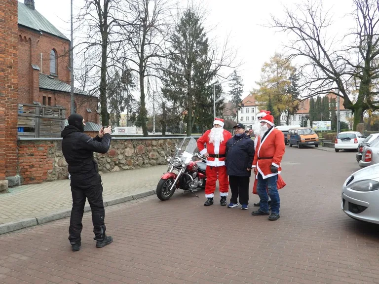 Motomikołaje w Ostrowi Mazowieckiej. Świąteczna akcja KM STAJNIA