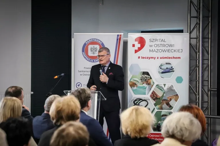 O bezpieczeństwie pacjentów z udziałem Głównego Inspektora Sanitarnego. Ważna konferencja w Ostrowi Mazowieckiej (zdjęcia, wideo)