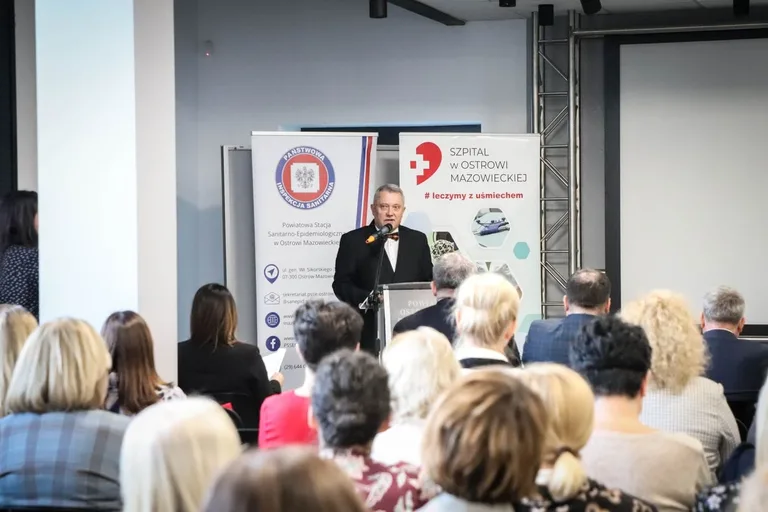O bezpieczeństwie pacjentów z udziałem Głównego Inspektora Sanitarnego. Ważna konferencja w Ostrowi Mazowieckiej (zdjęcia, wideo)