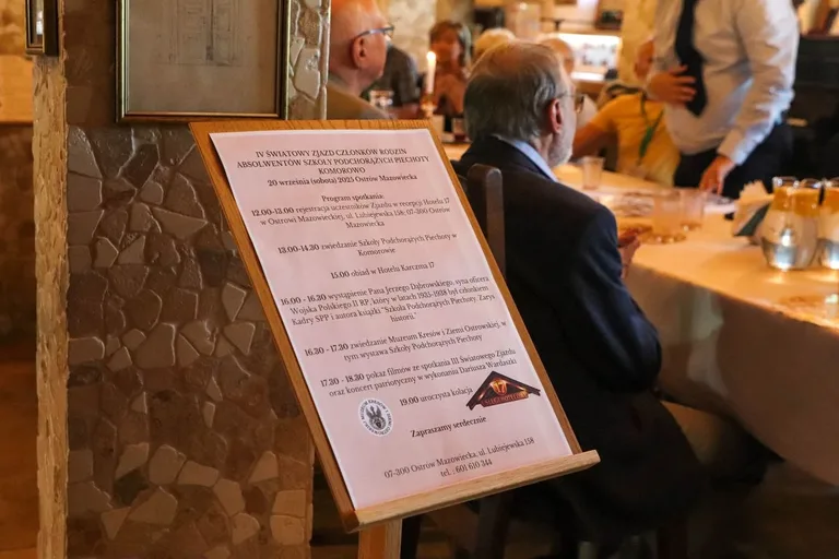 IV Światowy Zjazd Rodzin Absolwentów Szkoły Podchorążych Piechoty w Komorowie odbył się w Ostrowi (zdjęcia)